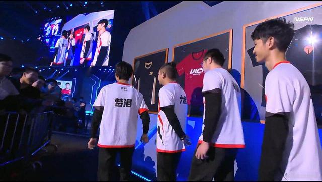 『王者荣耀』王者荣耀：AG超玩会被指不配赢Hero，想不到原因出在了这两个！