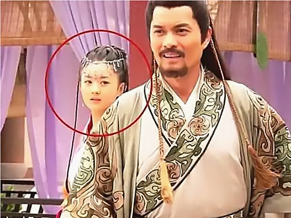 『赵丽颖』赵丽颖唯一一部被雪藏的剧，13年都未能播出，要是播出早火了