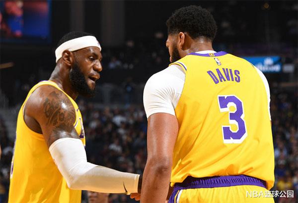 火箭队|合砍34分，三分球15投9中，有他们二人在，火箭何惧湖人？