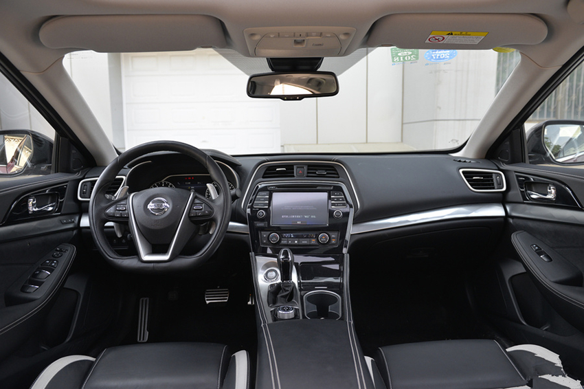 [新车]80万跌到19万！当年比奔驰S豪华，现比帕萨特便宜，可惜一年才卖10辆