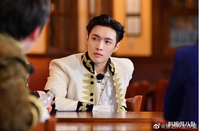 「极限挑战」张艺兴发长文宣布退出极限挑战，感谢六年陪伴，我们江湖再见！