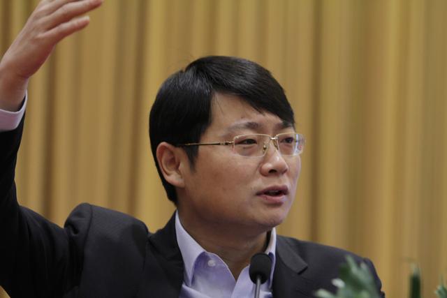 年轻人不要着急买房，专家却说10年后更买不起，事情不简单