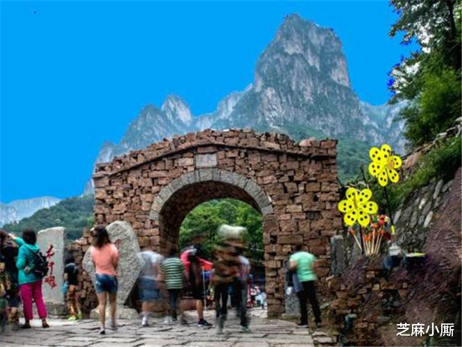 明码标价|“差评如潮”的郭亮村，真有那么差吗？村民：风景很美且明码标价