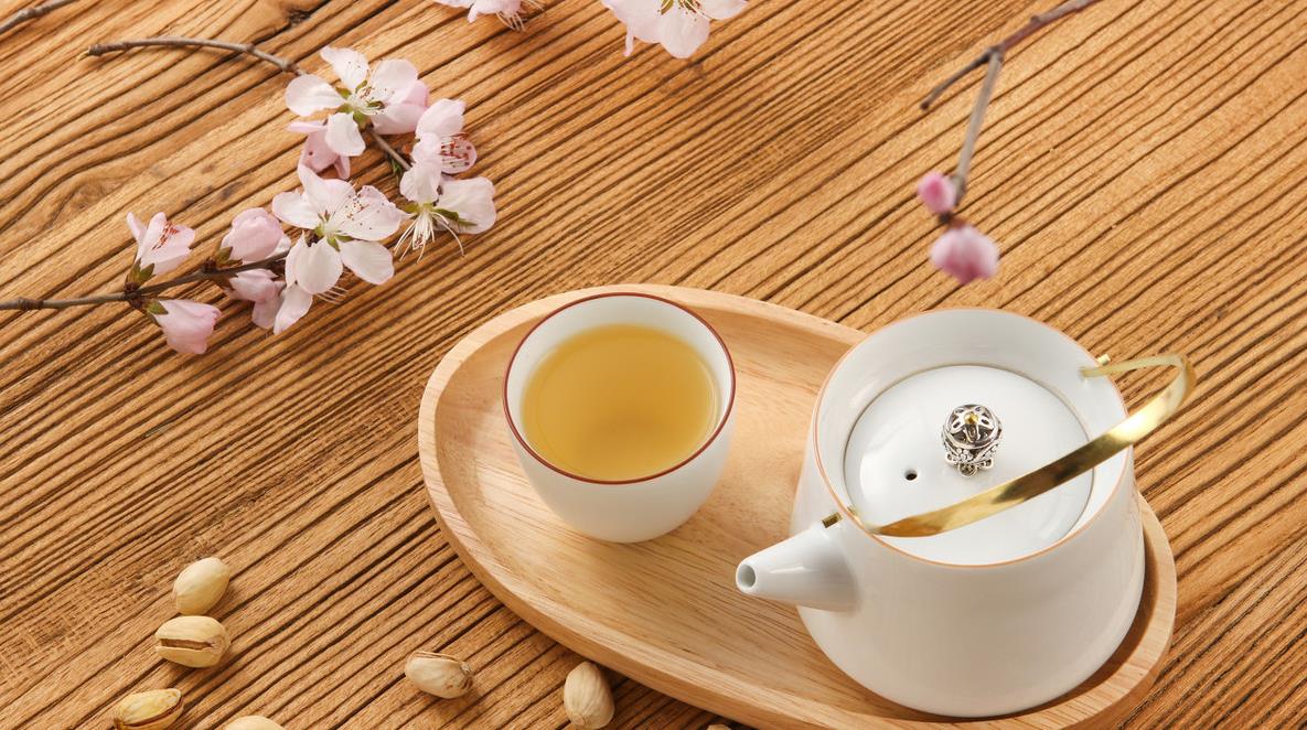 肝脏|肝病是“拖”出来的，脸上出现这4种现象，若占一个，早查肝CT