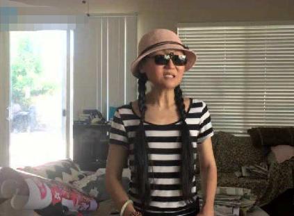 央视|最惨央视主持嫁美国豪门受虐，食不果腹瘦如柴，一包卫生巾用一年