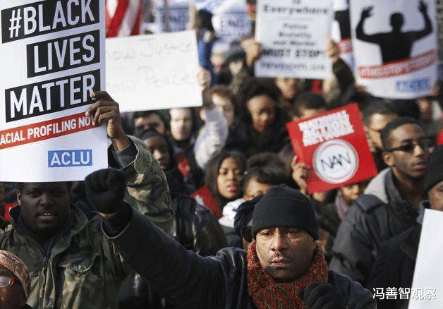 【lpl】特朗普陷入孤立无援境地!一个表态引发轩然大波,防长表态很罕见