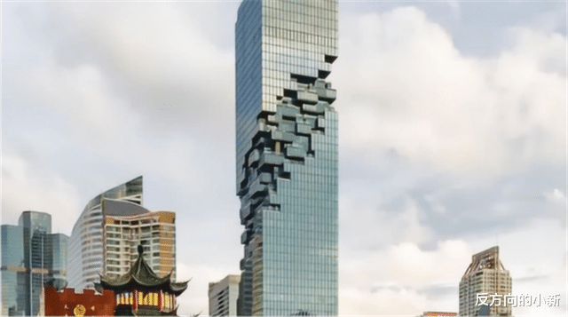 『泰国』泰国造第一高楼，花费46亿却被嘲笑太丑，晚上一开灯都闭上了嘴！