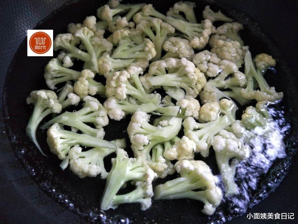 「香菇」菜花和它一起烧，简直是绝配，去饭店你都吃不到！