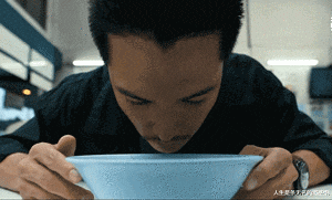 短视频|大胃王消失了，撑大的胃没有变小！