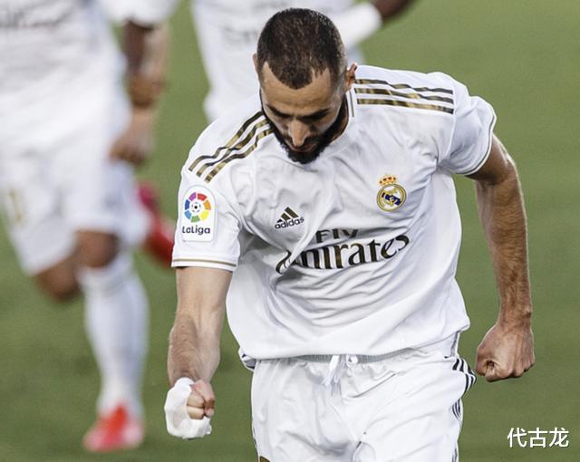 皇家马德里|42-51!皇马夺冠第一大腿,火力不输C罗,跟梅西争夺金靴