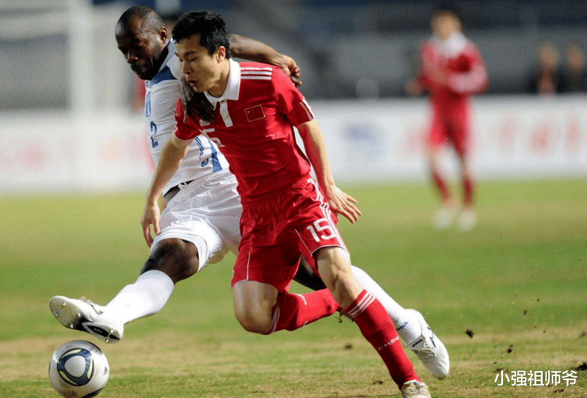 广州恒大|加盟恒大4年一场没上过！23岁新星选择出走，成恒大对手！