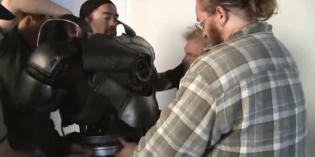 【小罗伯特·唐尼】钢铁侠幕后：昆汀差点当该片导演，唐尼片酬从50万涨到5亿人民币