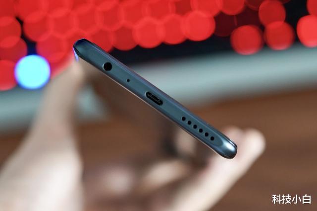 荣耀x10|荣耀X10 Max上手实测：7.09英寸大屏，天玑800怎么样？