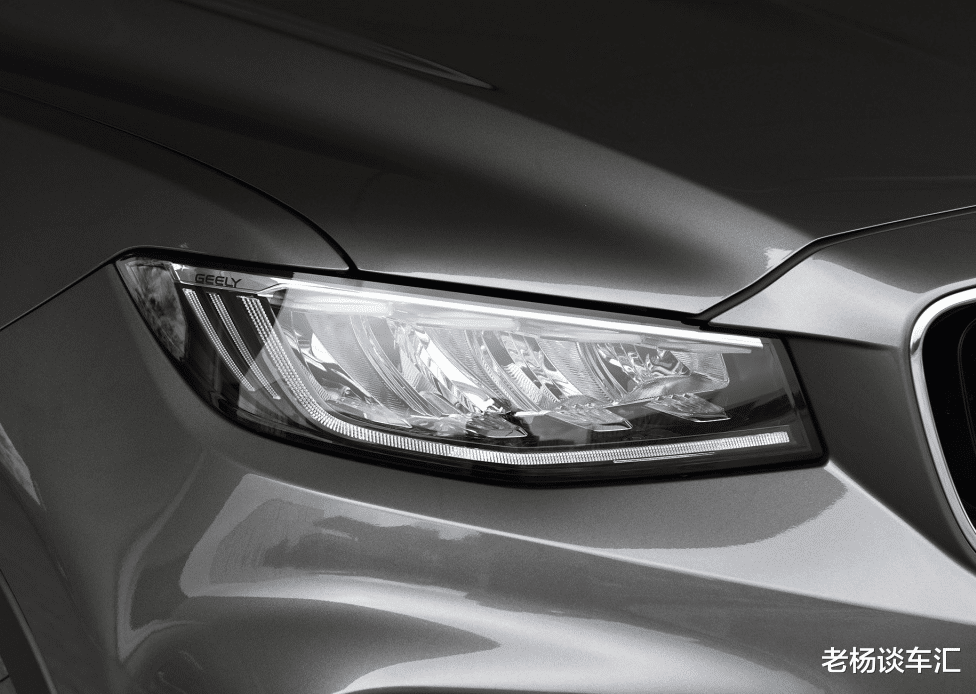 瑞虎7@吉利再出“奇招”，比哈弗H6时尚，油耗6.3+四驱，丐版即配双独悬