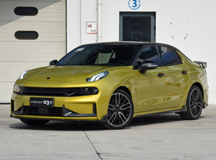 吉利汽车：吉利“世界车”，上市22个月好评不断，油耗1Km/0.5元，提车要等