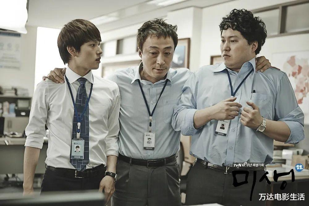 姜河那|出道14年，戏红人不红的新晋视帝