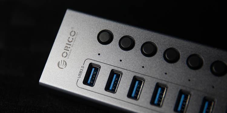 |漂亮的不像实力派 ORICO USB3.0集线器