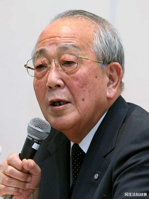 胃癌|稻盛和夫去检查身体，被医生告知得了胃癌，他的处理方式绝了