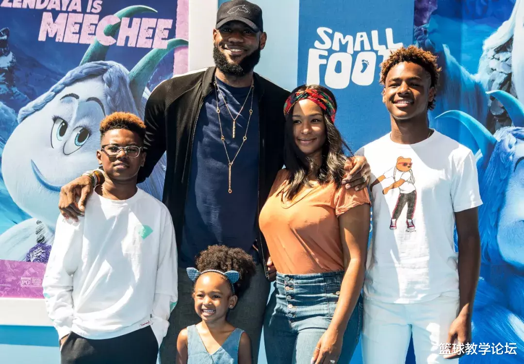 勒布朗·詹姆斯|布朗尼顺位暴跌！从全美第一到第30！詹姆斯最大的心愿要落空了