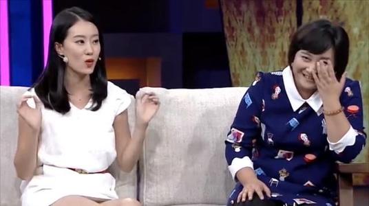 贾玲|“冯巩女儿”上4次春晚不火被传恋上已婚男，现34岁被贾玲带火