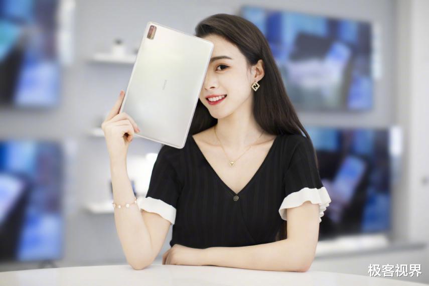 广州市▲小米荣耀都说自己是618冠军，谁的战绩含水分？