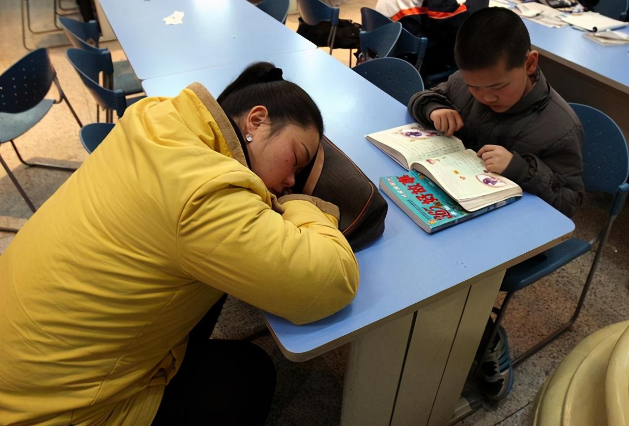 教育部|教育部最新通知，中小学生迎来“坏消息”！家长：也很无奈！