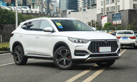 买车|年内买车不妨缓缓，又有4款新车即将上市，有的已锁定爆款