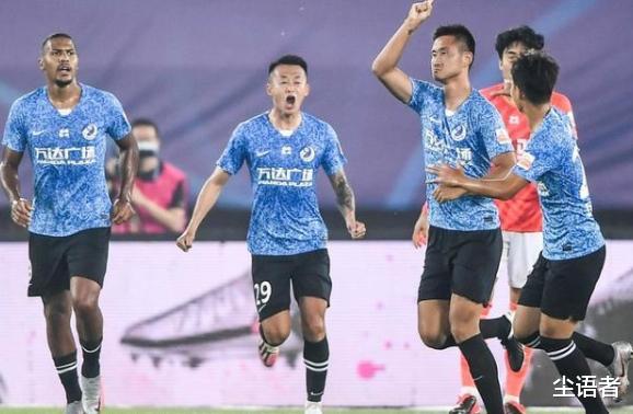 广州恒大|大连打平广州恒大，最大功臣不是MVP拉尔森，他才是大连最大依赖