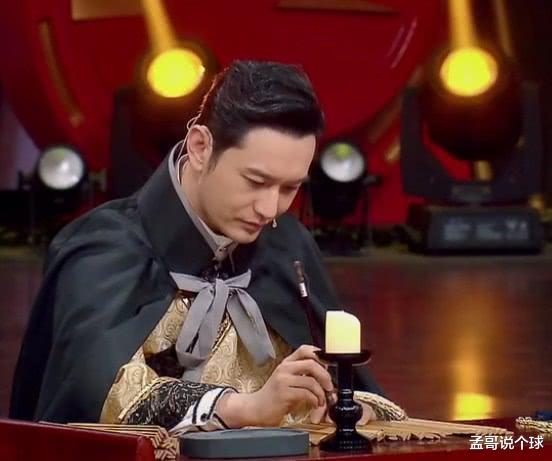 Angelababy：关晓彤身高172，黄晓明身高179，两人站在一起后身高太难堪