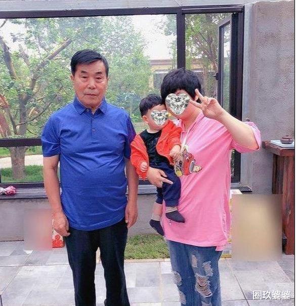 何庆魁|10天内，儿子与挚爱相继离世，10年后，原配在他怀中笑着离开