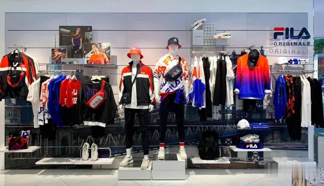 设计师|淮海·壹佰廿｜潮玩淮海——FILA旗舰店