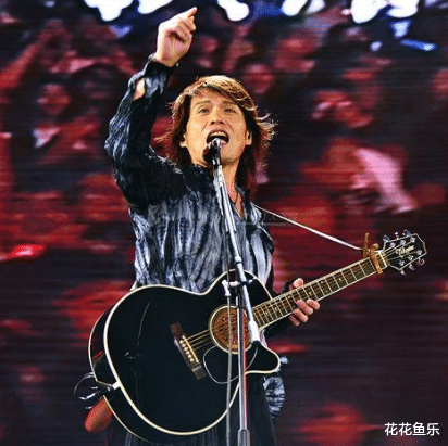 吉他|伍佰滑冰惨遭摔伤，歌迷暂时无望听演唱会，官方回应贴心令人好感