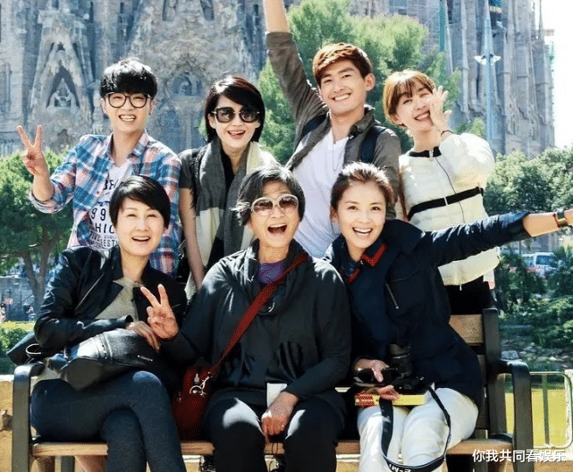 『华晨宇』华晨宇曾自曝想娶她做老婆，两人相差21岁，得知是谁后我不淡定了