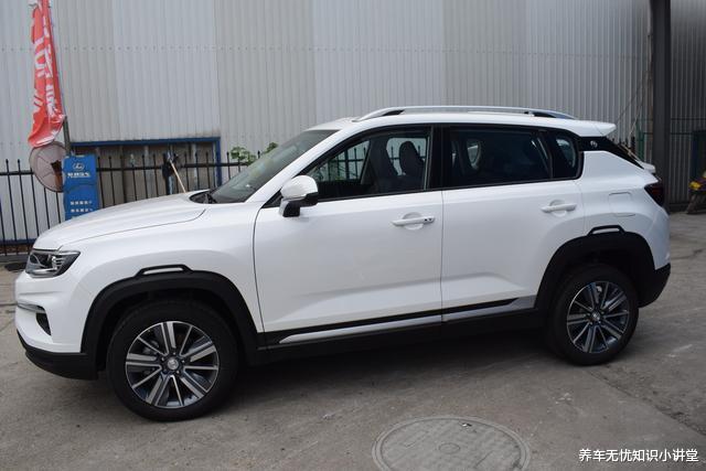 长安汽车|外观年轻、大气，动力表现不错，长安CS35 PLUS怎么样？