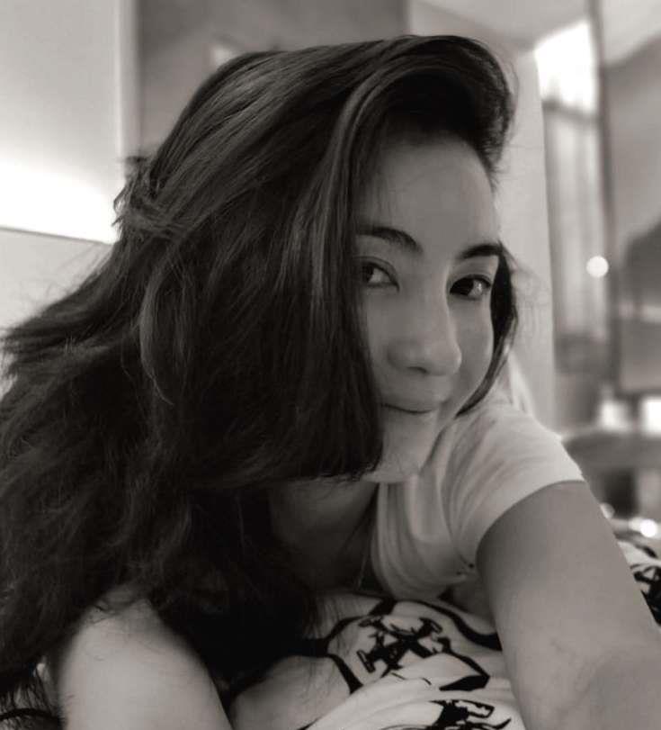 张柏芝|张柏芝身材到底有多好？当看清她发福的模样，谢霆锋可能都会后悔