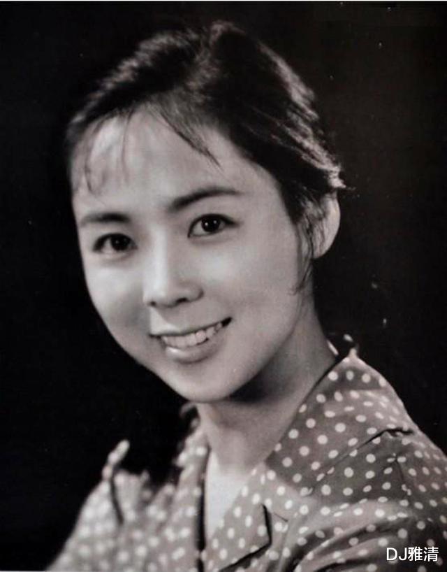 电影▲八一厂早期只有22位女明星，但“一个顶俩”，而且个个都“大有来头”