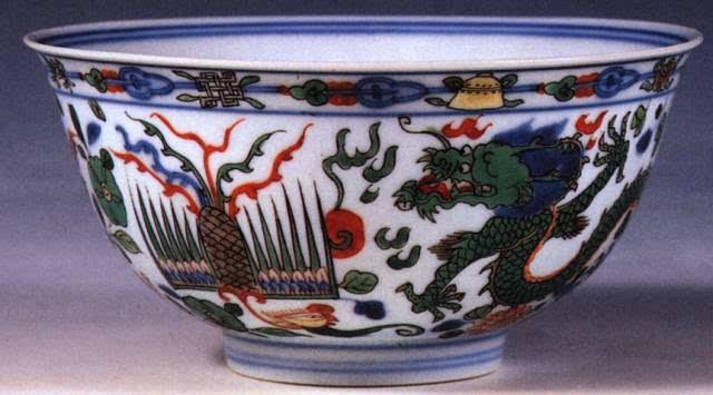 ##清代御用瓷器之五彩龙凤纹碗赏析