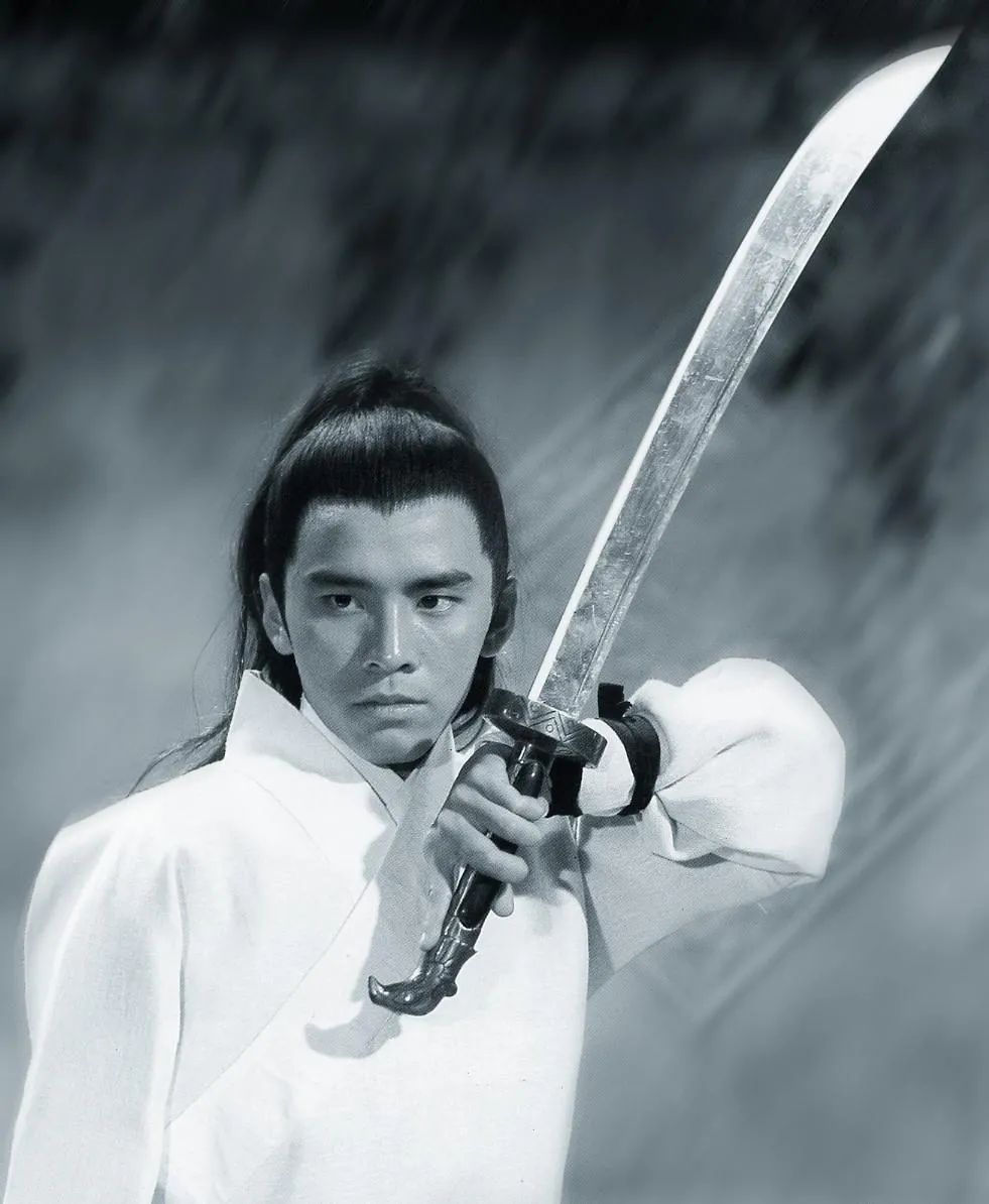 尔冬升|“毒舌”尔冬升的演员母亲：一生未演过女主角，却生了3个男主角