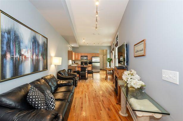 |这座1米宽，像“一堵墙”的房子，凭什么能卖出182万的高价？