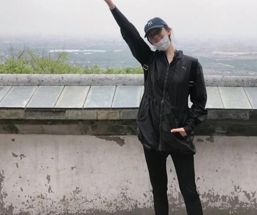 米饭|李兰迪被网暴后瘦太多，颜值飙升，女明星减肥真有一套