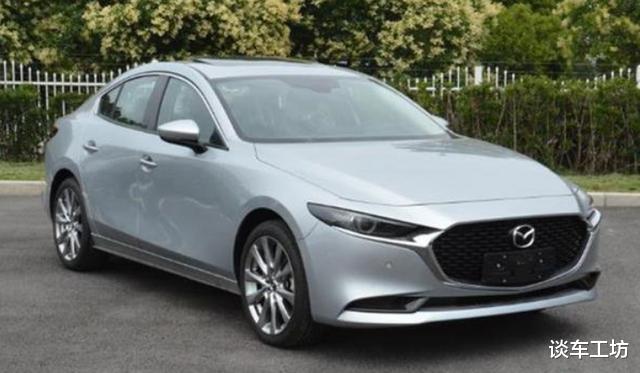 马自达3：马自达终于学聪明了！新昂克赛拉比宝马3还帅，搭2.0L压燃动力