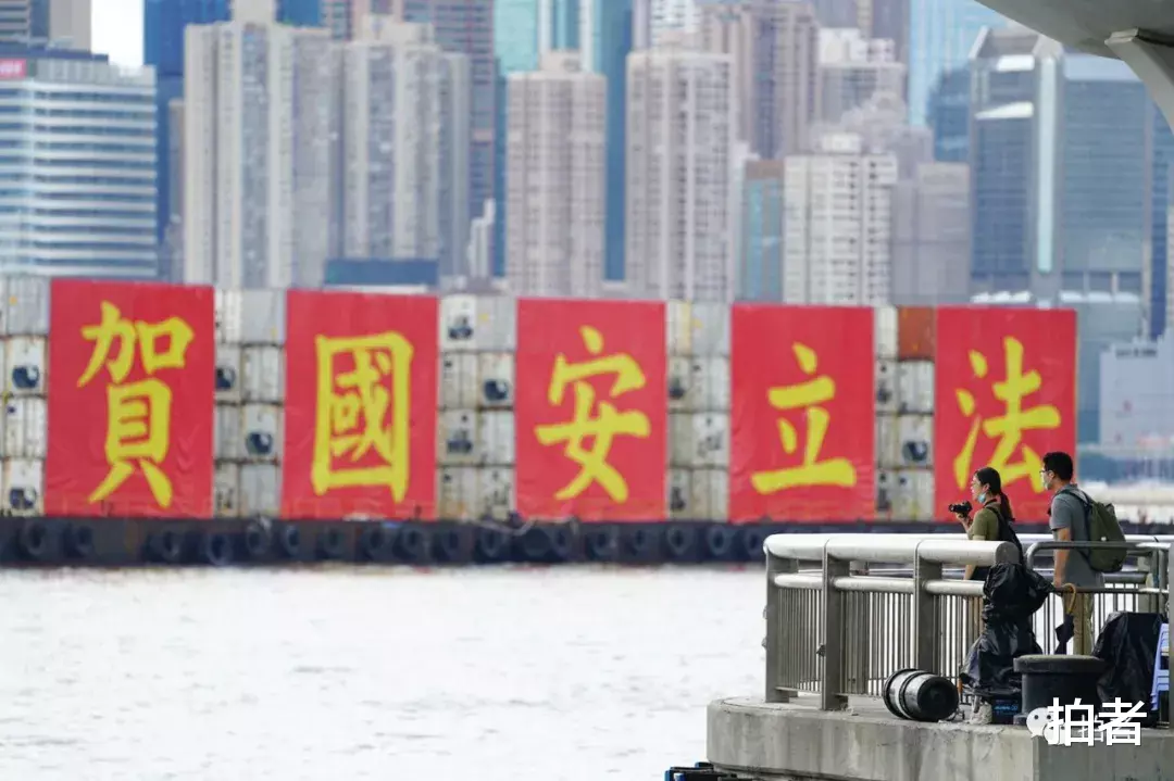 #郑州#渔船巡游!巴士花车!多图直击庆祝香港回归祖国23周年现场