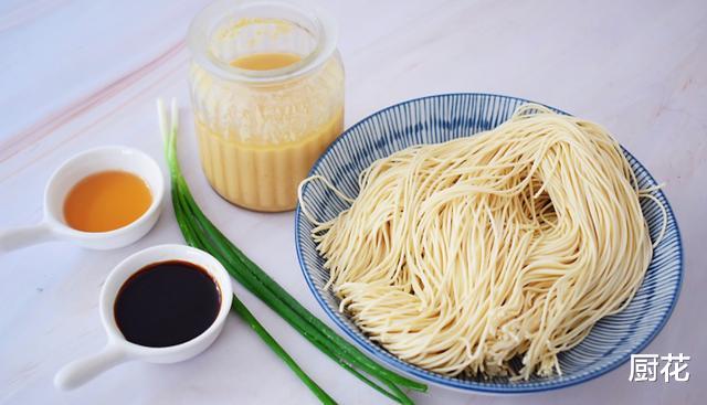 『菜花』儿子坚持常年吃\它\，每一口都是钙，16岁1米8，效果比牛奶好