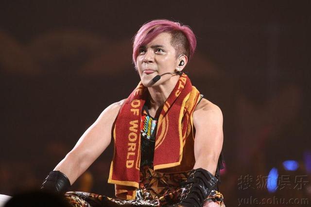 罗志祥@罗志祥凭什么刷爆全网?三分钟告诉你他在台湾有多火!