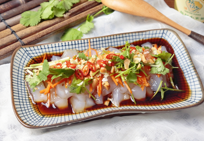 垃圾食品■淀粉和生粉一字之差，用途大不相同，要是用错，一锅好菜都糟蹋了