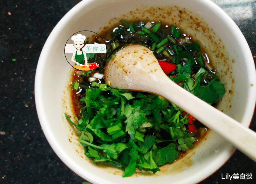 凉拌|三伏天,此肉多给家人吃,比羊肉便宜,比猪肉香,寓意一年好身体