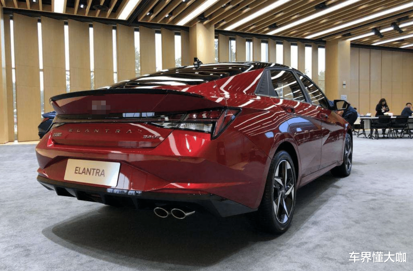 7座SUV|颜值再创巅峰!韩系新车惊艳亮相,与索纳塔同平台比菲斯塔更帅气