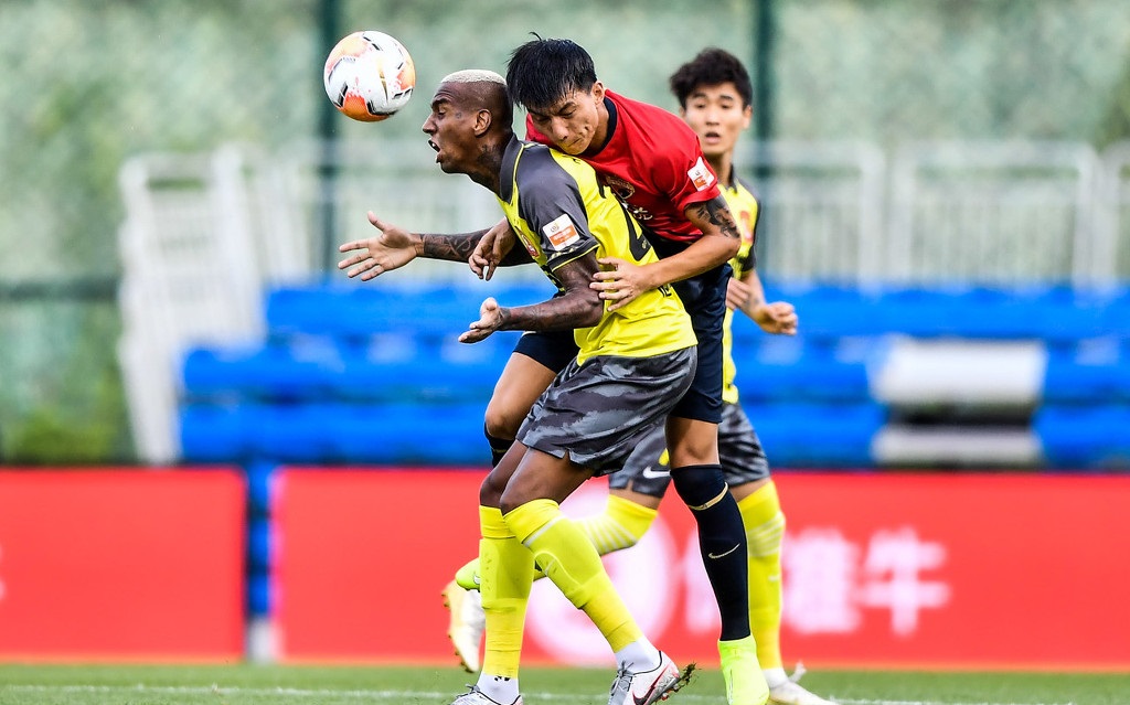 广州恒大|恒大球员赛后评分：暴力鸟6.8分，张琳芃7.7分，全场最佳却是他！