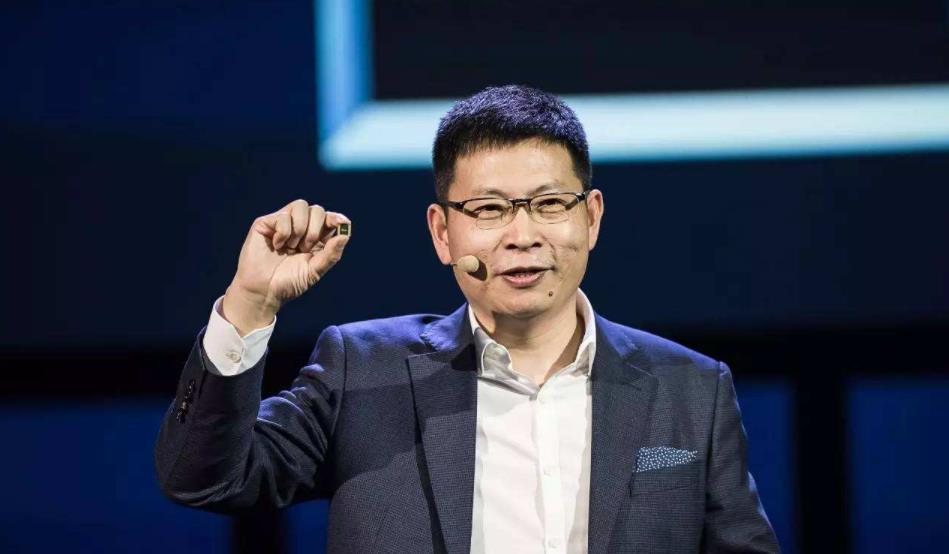 华为鸿蒙系统|稳了？“花粉”心中石头落地，华为新系统只是“开胃菜”