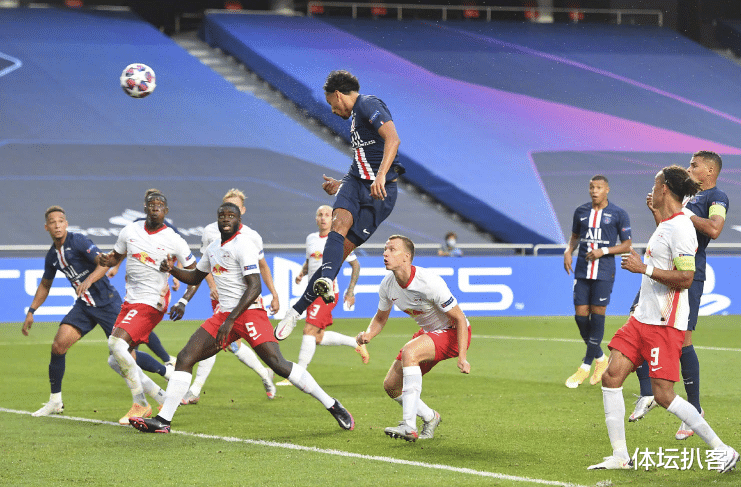 欧冠|0-3！欧冠黑马轰然倒下，43分钟连丢3球大崩盘，德甲仅剩一根独苗